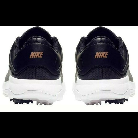 NWT Nike Vapor Shoes size 6.5 - Picture 3 of 6